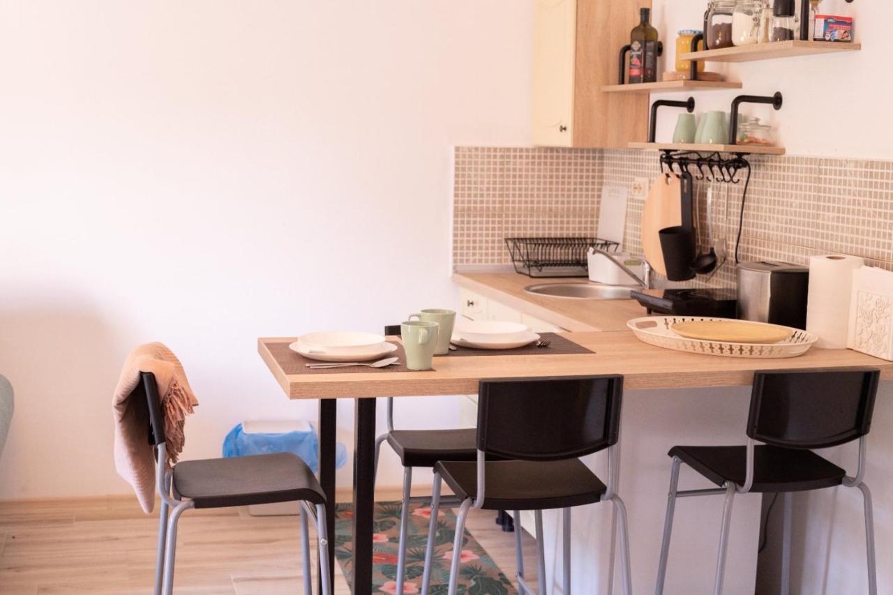 Apartman Casa Skerlak Malo Srediste Eksteriør billede